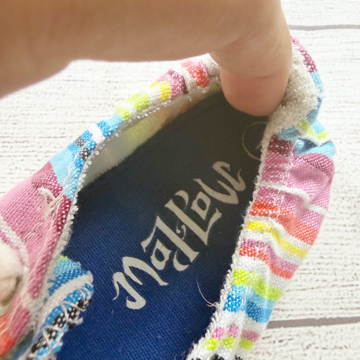Mad Love Girls Rainbow Stripe Canvas Slip On Shoes Casual US 1