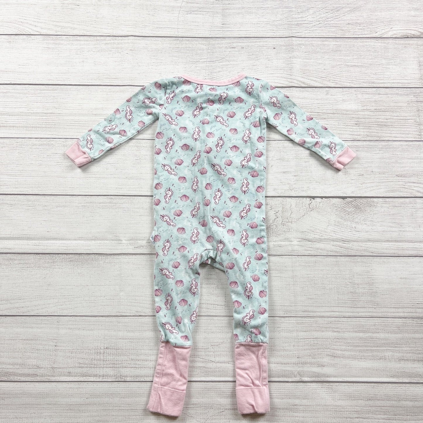Max & Olivia Baby Girl Footless Zip Pajamas Narwhal Print Seashell 12-18 Months