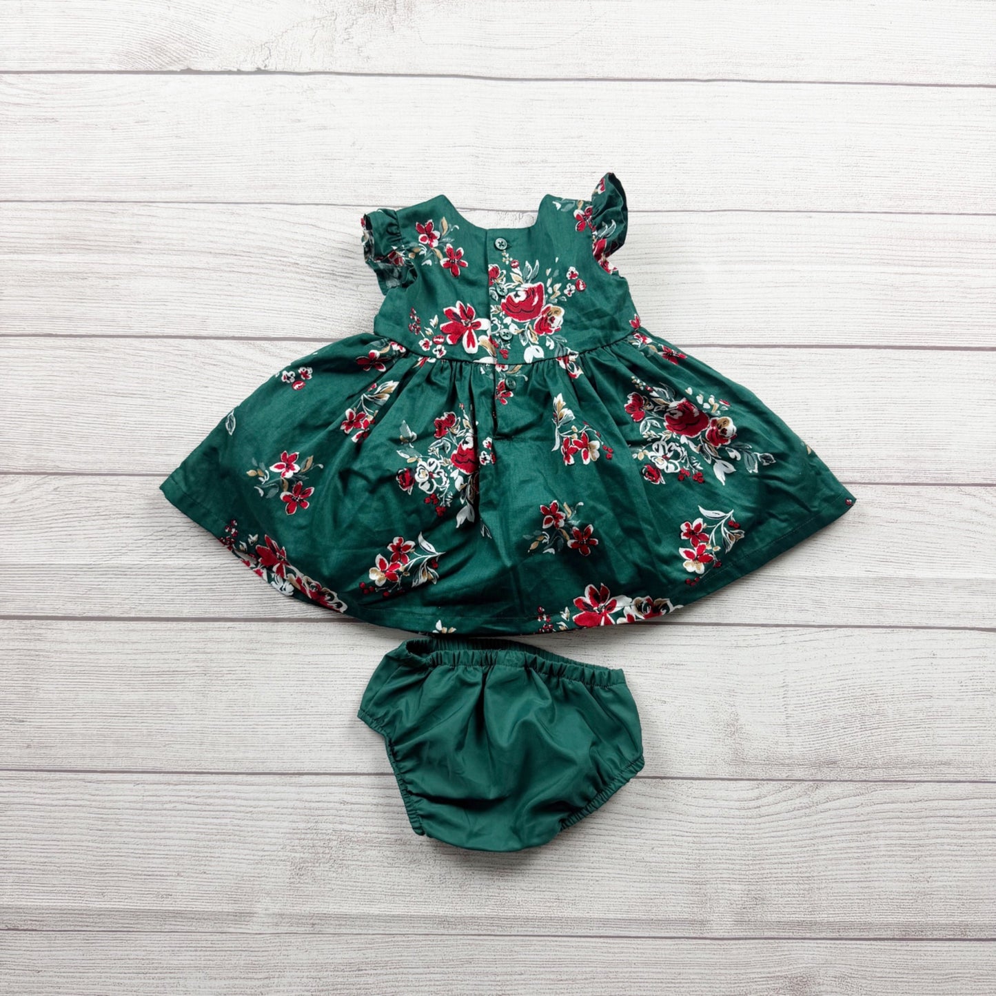 Carter’s Baby Girl Floral Green Dress Ruffles Bloomers 0-3 Months