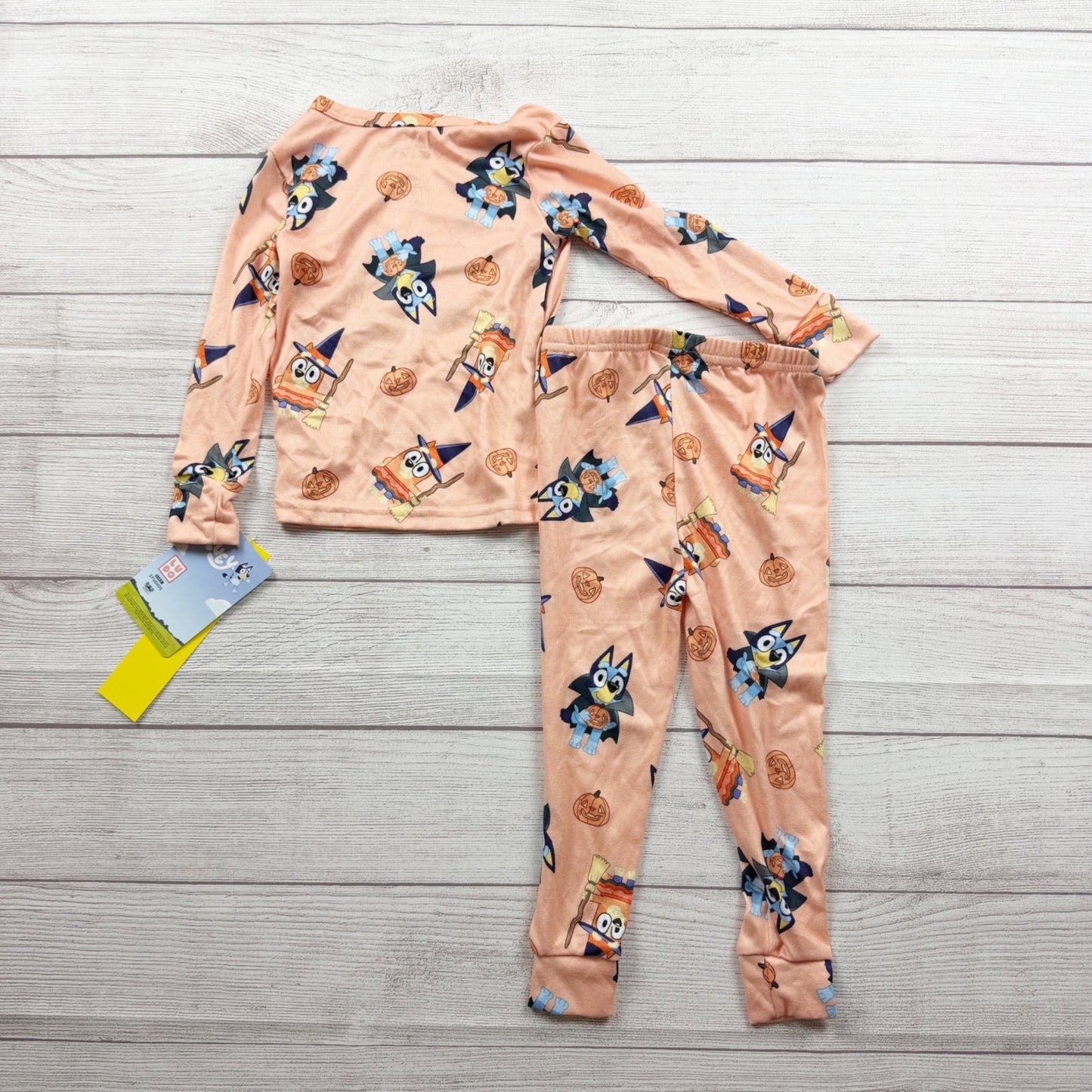 Bluey Toddler 2 Piece Pajama Set Halloween Print Long Sleeve Pants NWT 3T