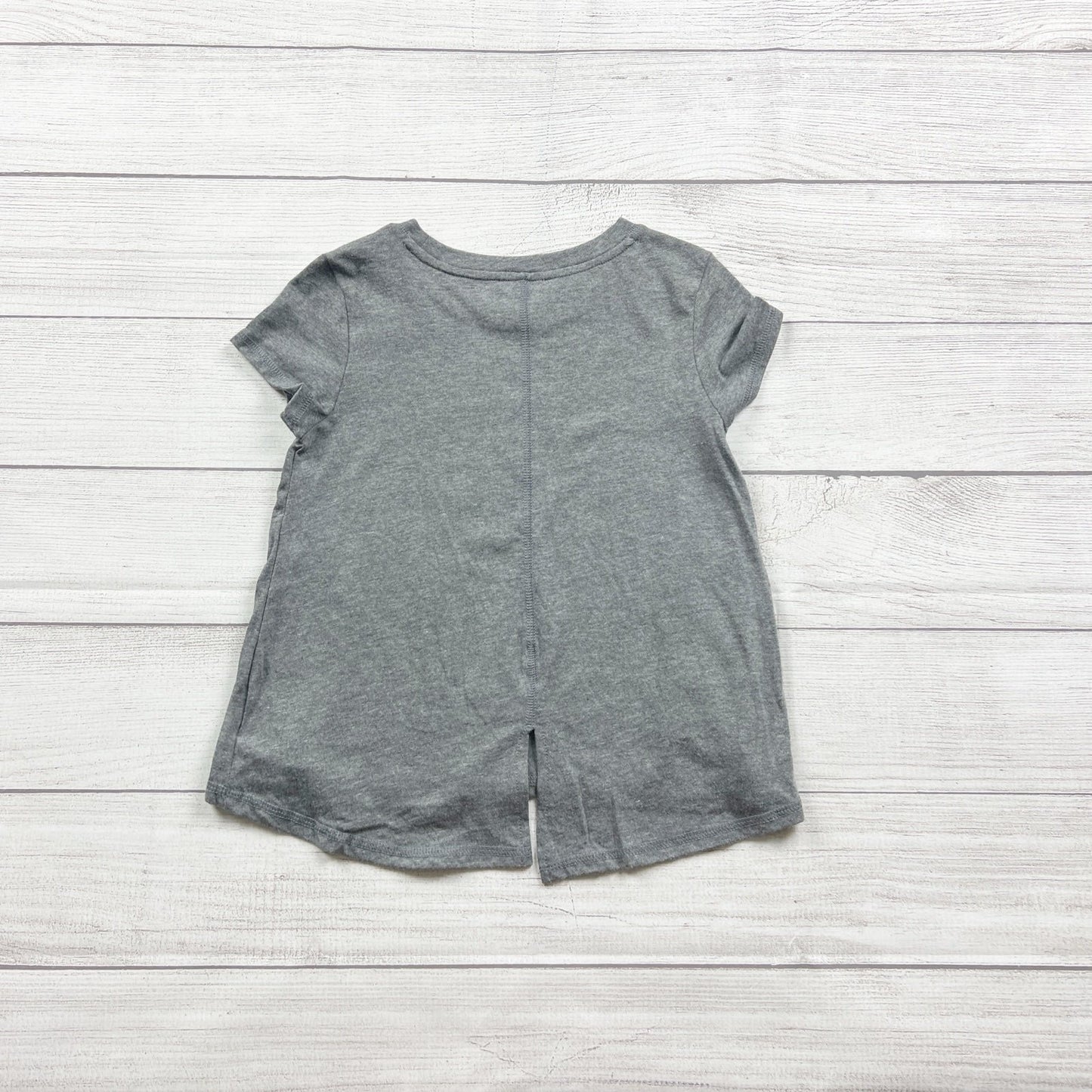 Old Navy Girls Gray Short Sleeve Tee Shirt Sequin Peace Sign NWT S 6-7