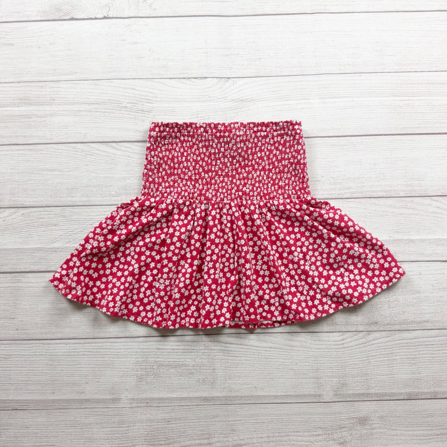 Sugar & Jade Girls Floral Smocked Mini Skirt Red Daisy Print M