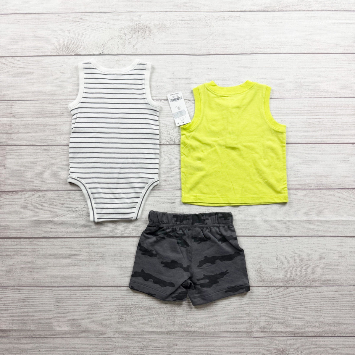 Carter's Baby Boys 3-Piece Outfit Bodysuit Tank Shorts Camouflage NWT 3-6 Months