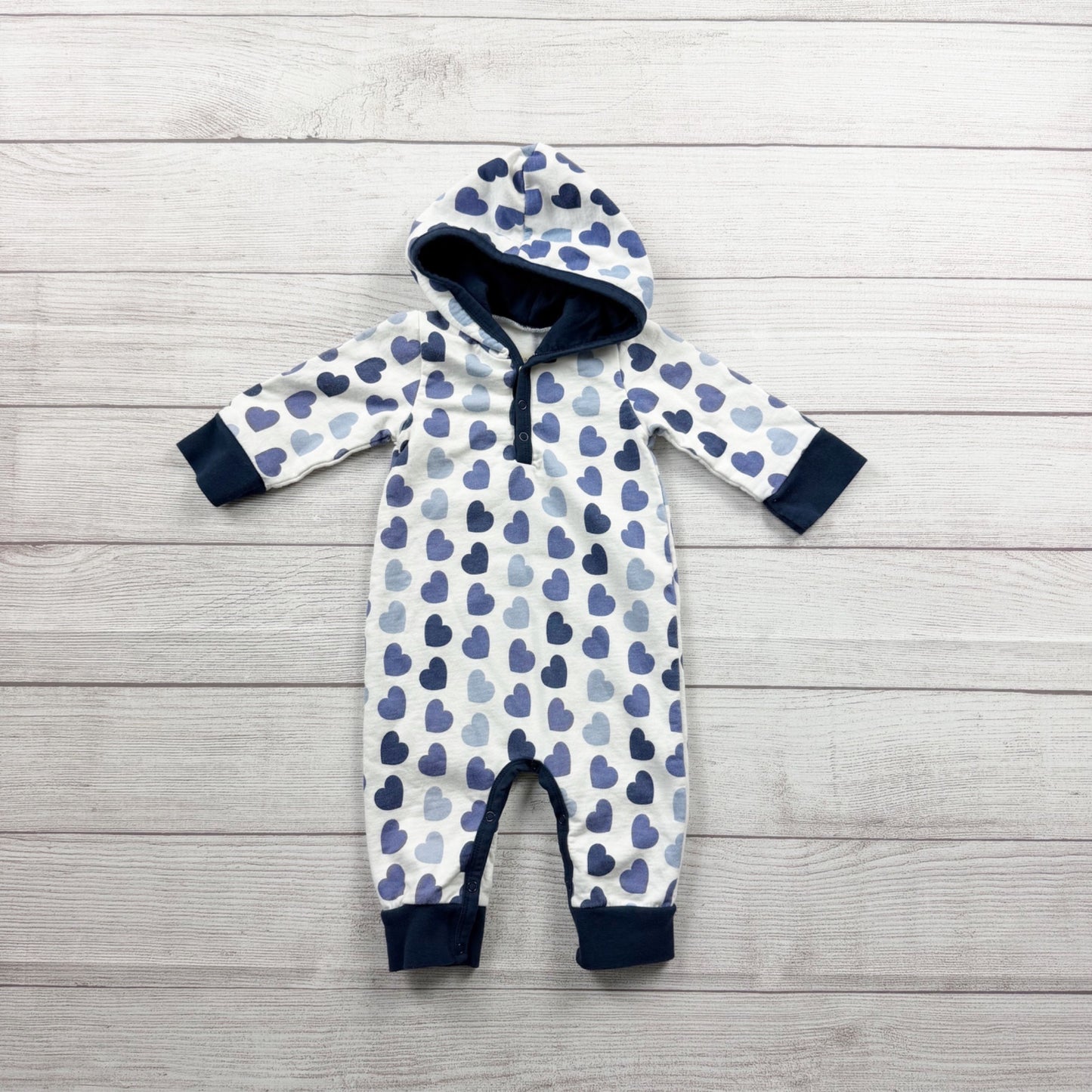 Monica + Andy Baby Hooded Romper Heart Print Organic Cotton One Piece 6-9 Months