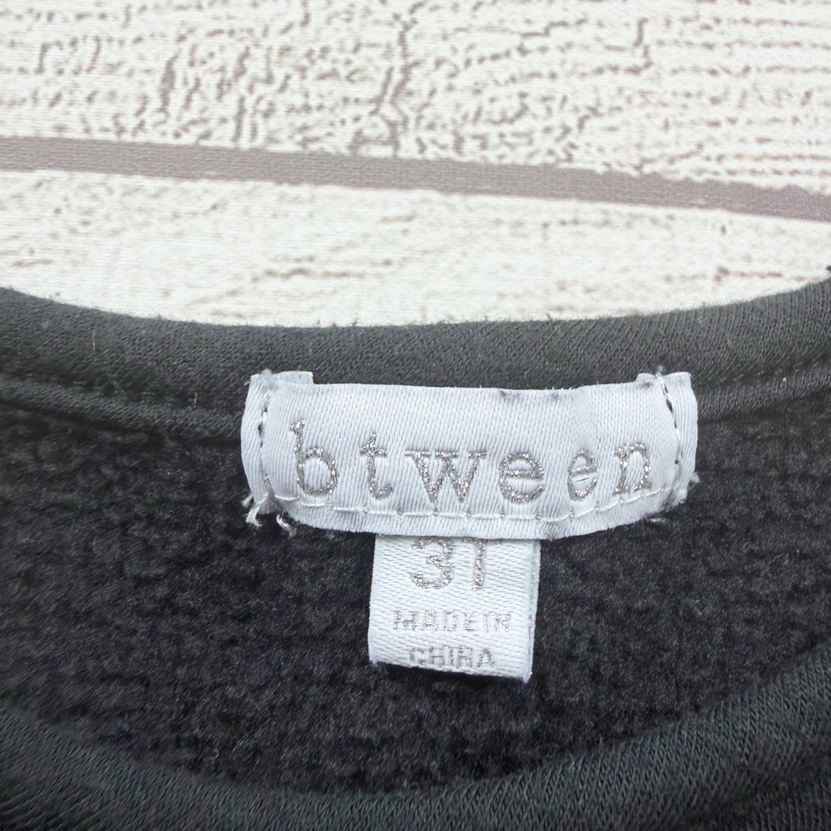 Btween Girls Black Long Sleeve Ghost Crewneck Sweatshirt 3T