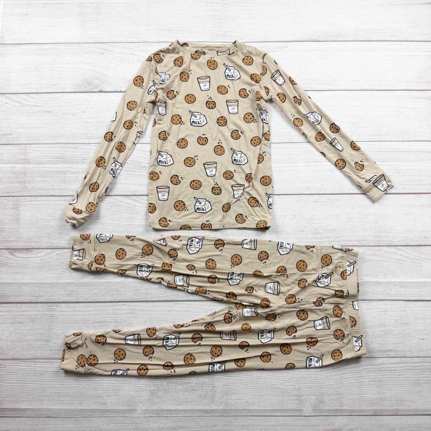Brave Little Ones Milk & Cookies Bamboo Pajama Set Soft Snug Fit Beige 5T