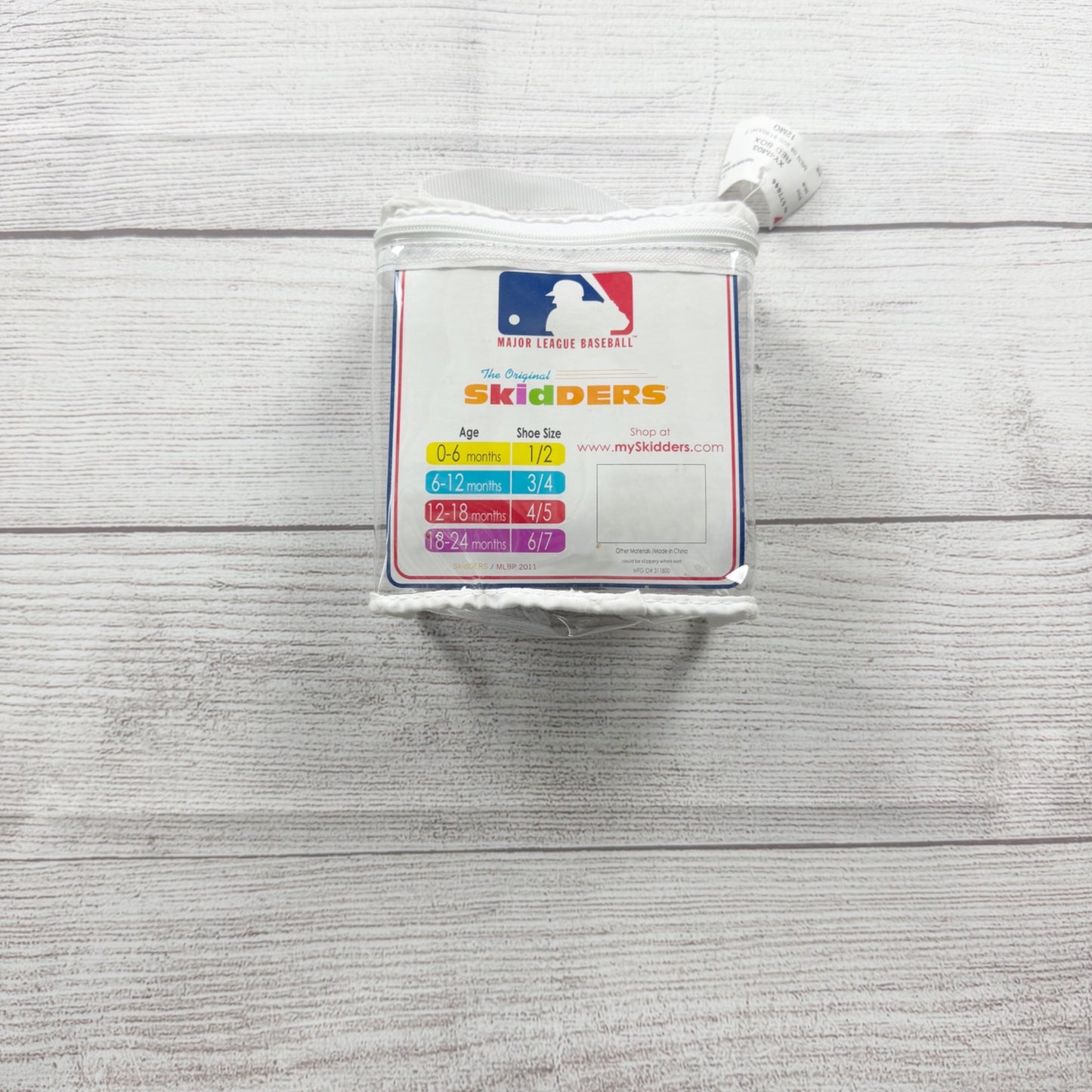 MLB Skidders Baby Shoes Boston Red Sox Soft Sole Sneakers NWT 6-12 Months 3-4