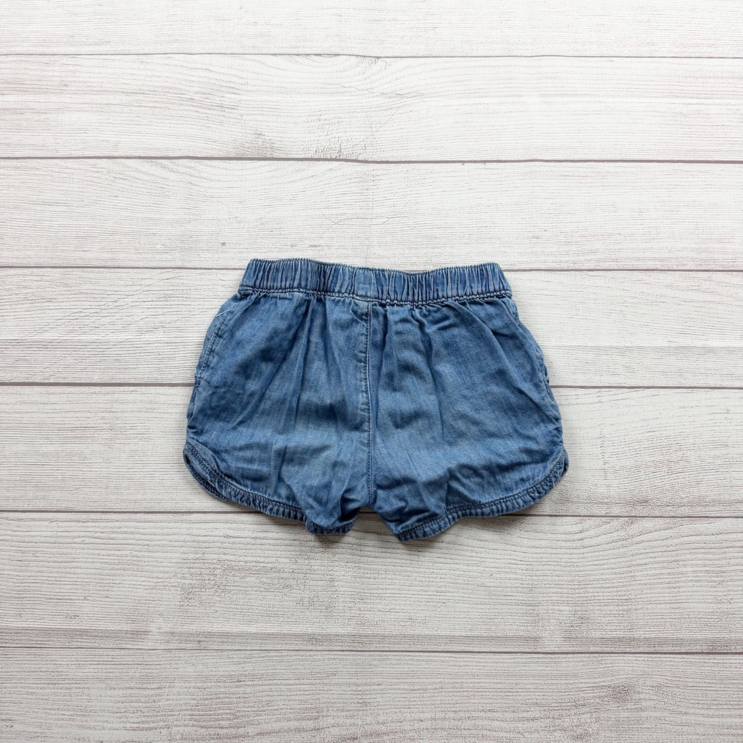 Children’s Place Girls Denim Look Chambray Elastic Waist Pull On Shorts 6