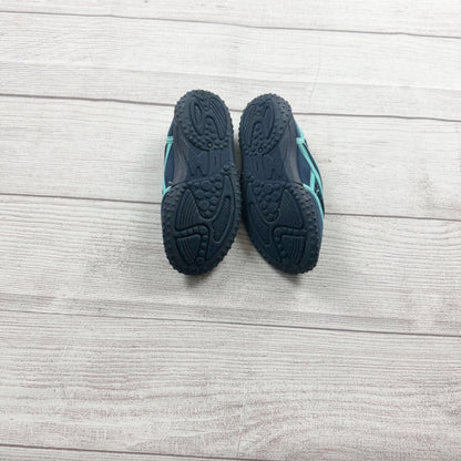 Children’s Place Kids Water Shoes Slip On Swim Beach Shoes 9-10