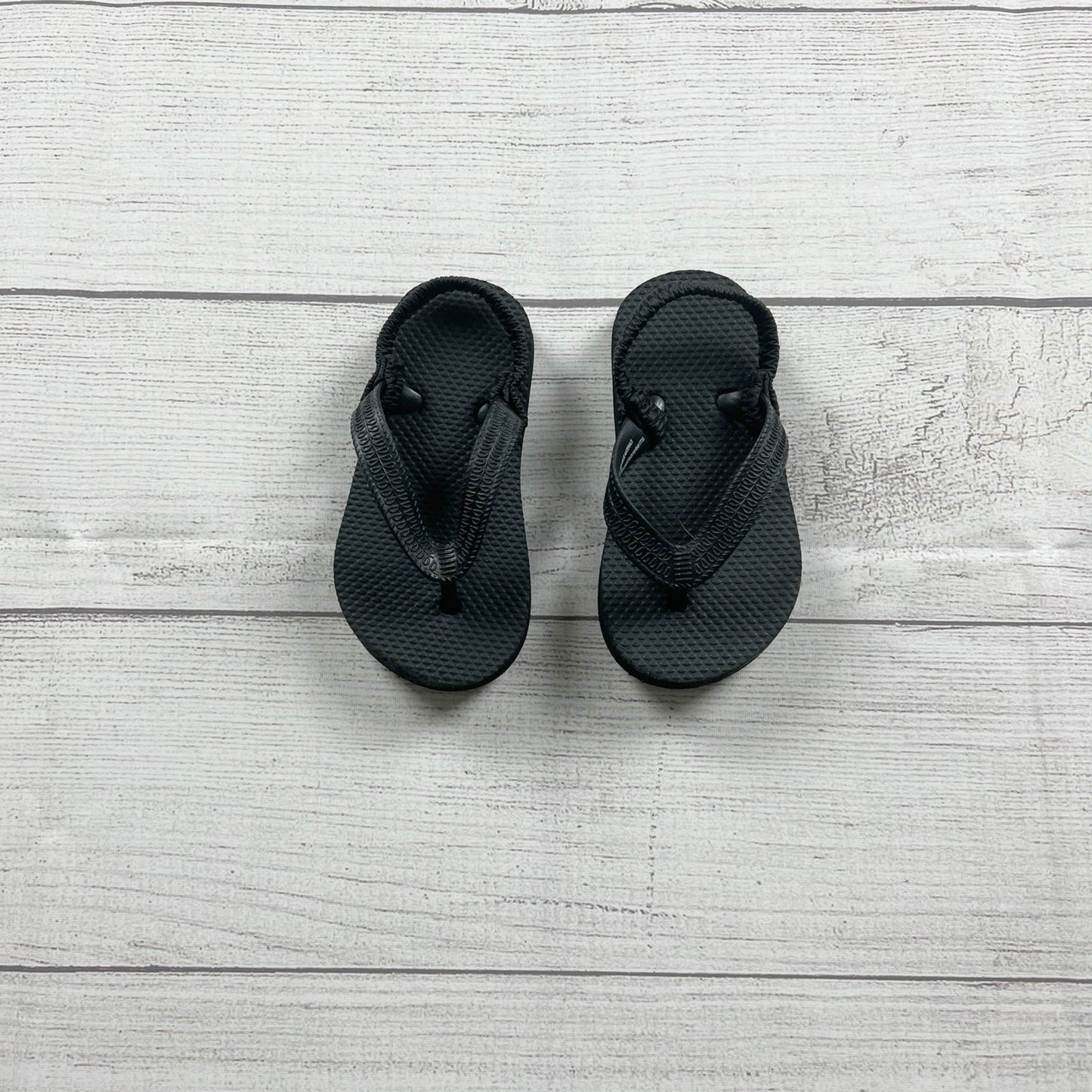Cat & Jack Black Flip Flops Sandals Kids Toddler 5-6