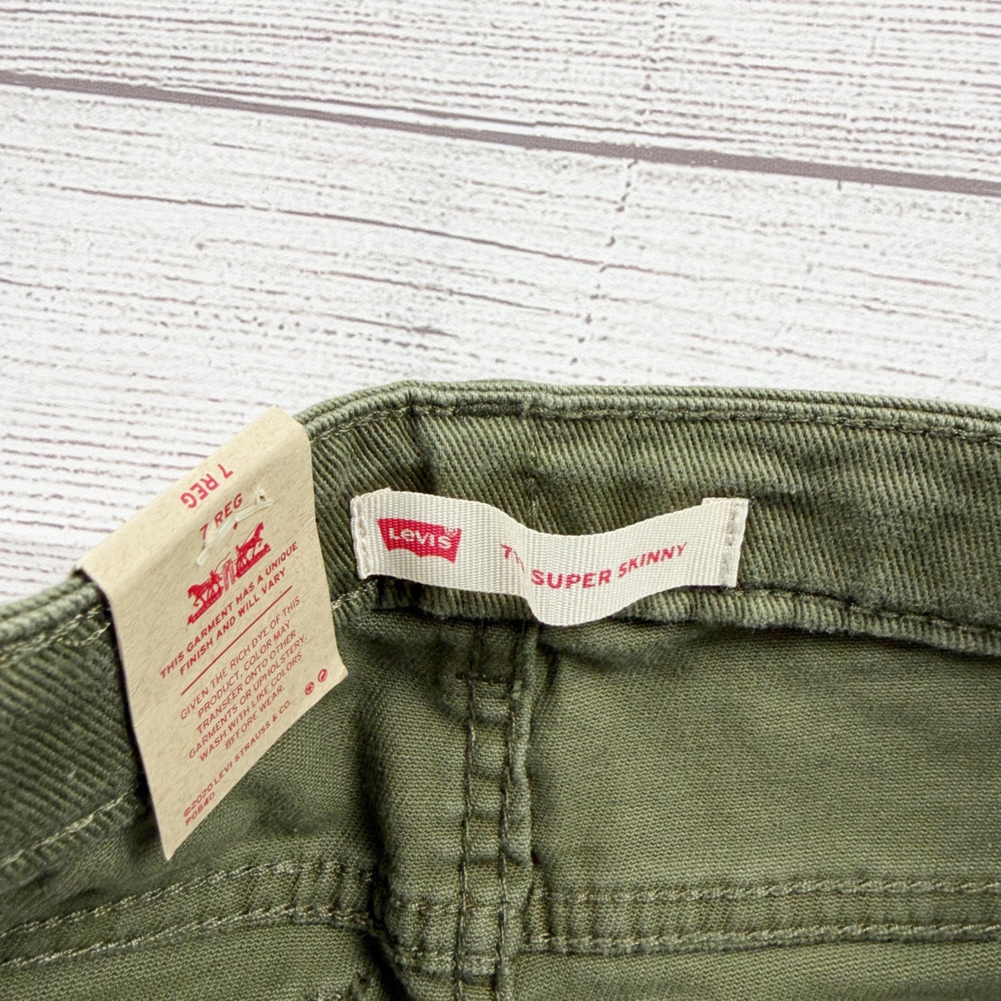 Levi’s Girls Super Skinny Jeans Regular Olive Green Distressed Stretch NWT 7