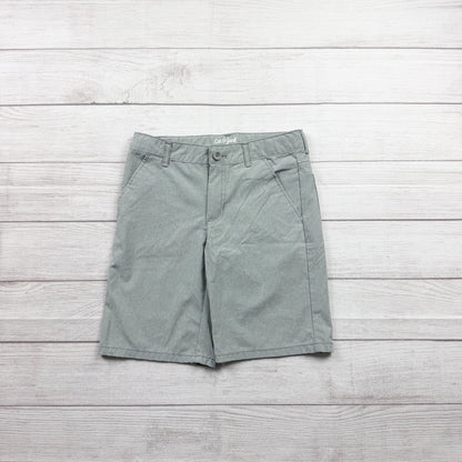 12 | Solid Shorts