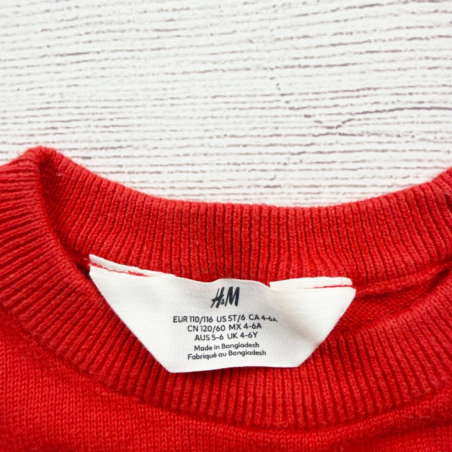 H&M Kids Holiday Reindeer Graphic Red Long Sleeve Crewneck Sweatshirt 5-6
