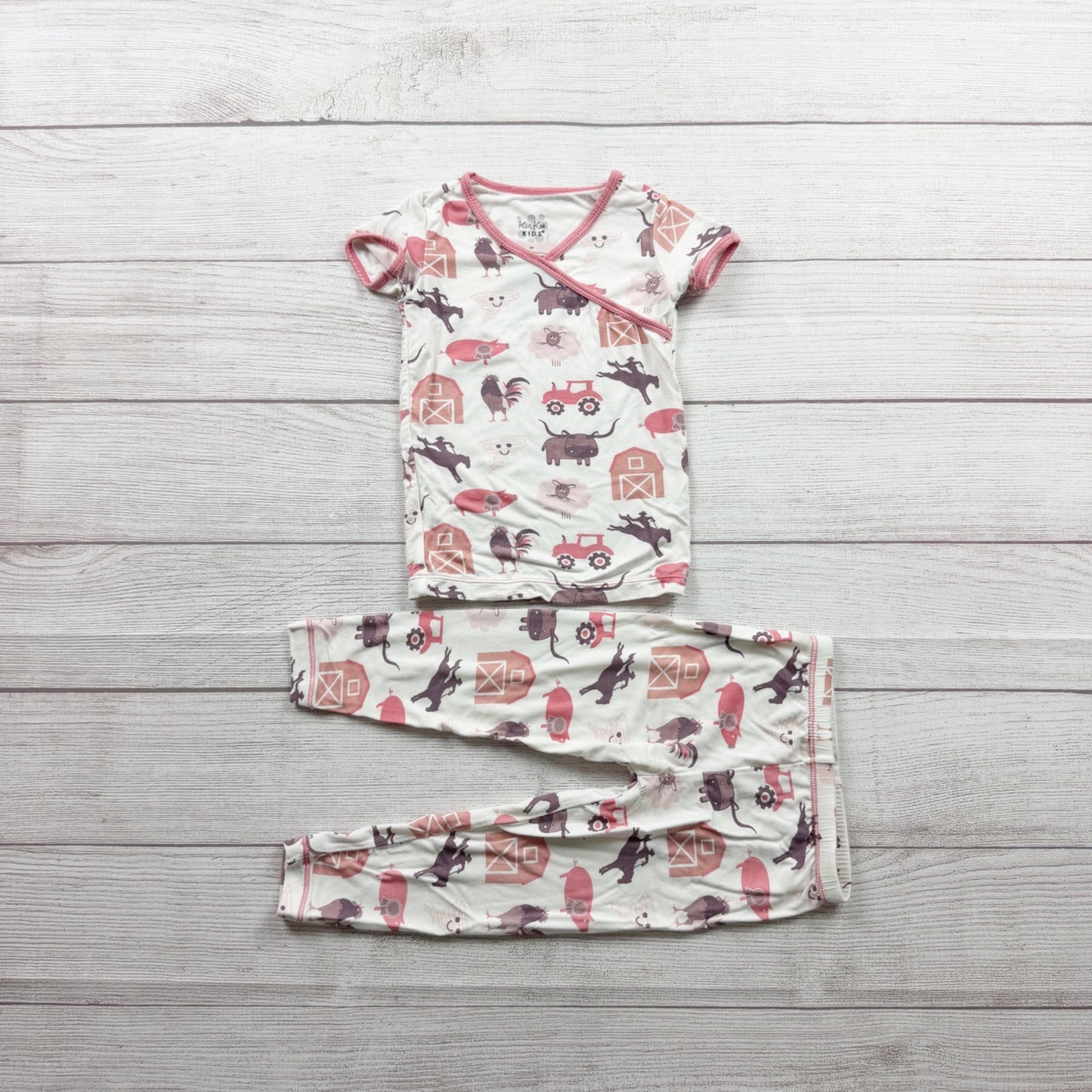 Kickee Kids Bamboo Farm Themed Pajamas Short Sleeve Soft Stretchy Sleep Set 2T