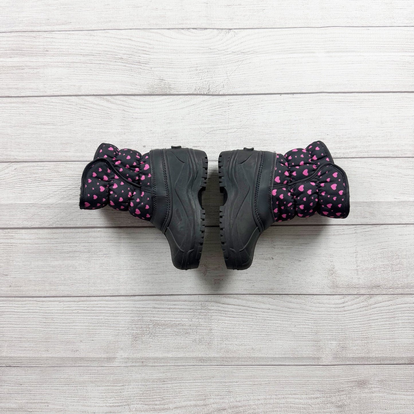 8 | Print Snow Boots