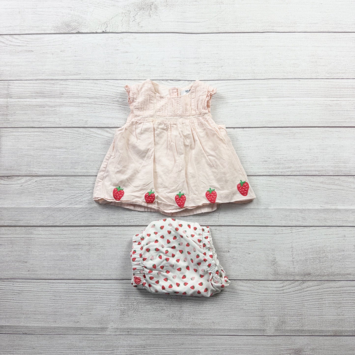 Baby Boden Pink Strawberry Embroidered Top Bloomers Set Outfit 12-18 Months