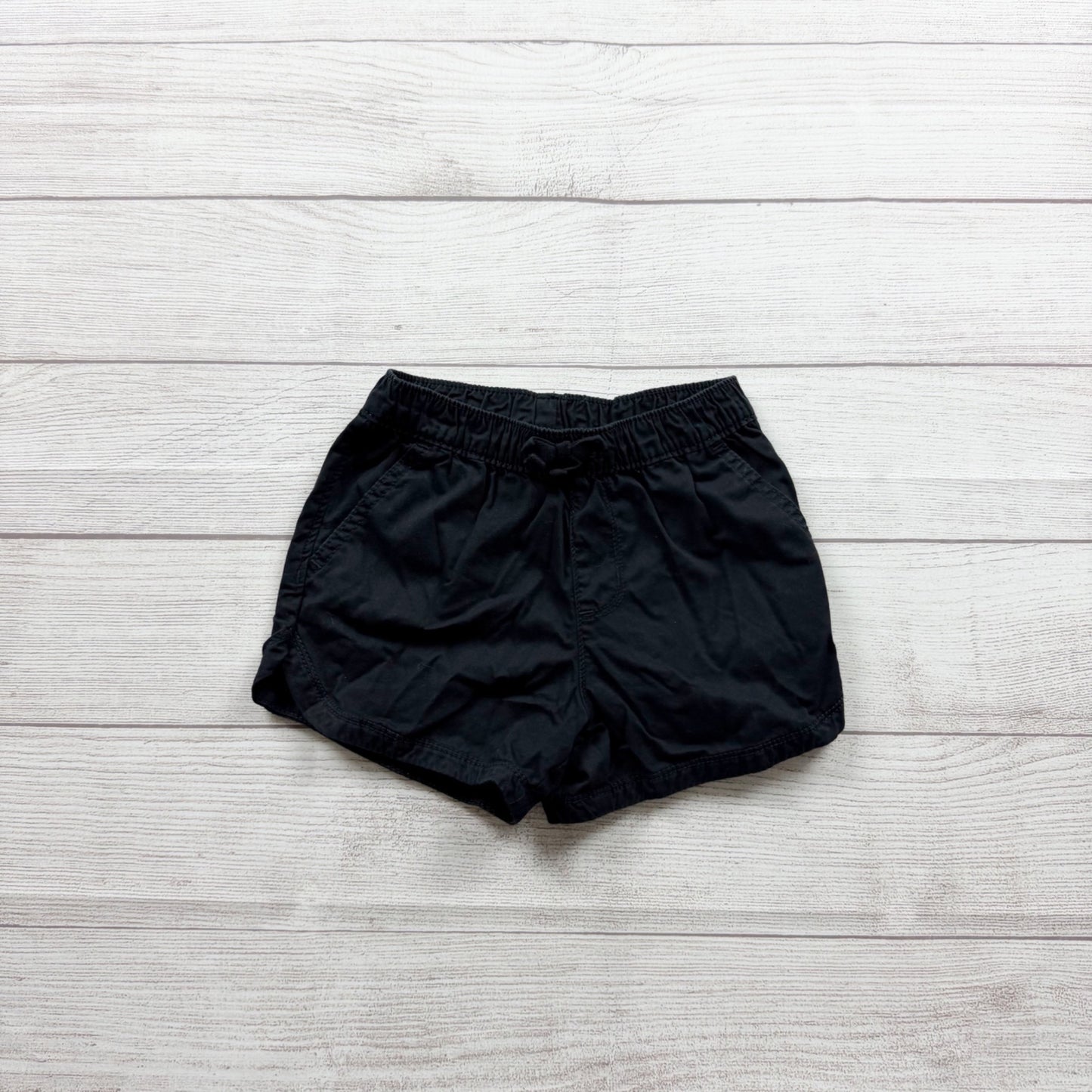 The Children’s Place Black Girls Elastic Waist Pull On Shorts 5T