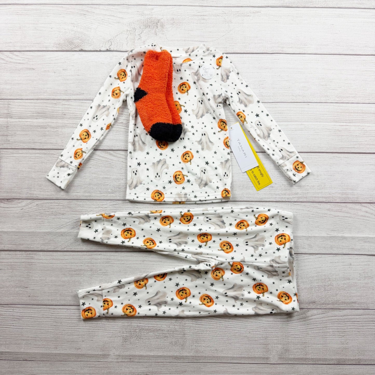 Tahari Kids Halloween Pajama Set Ghost Pumpkin Print Long Sleeve Socks NWT 2T