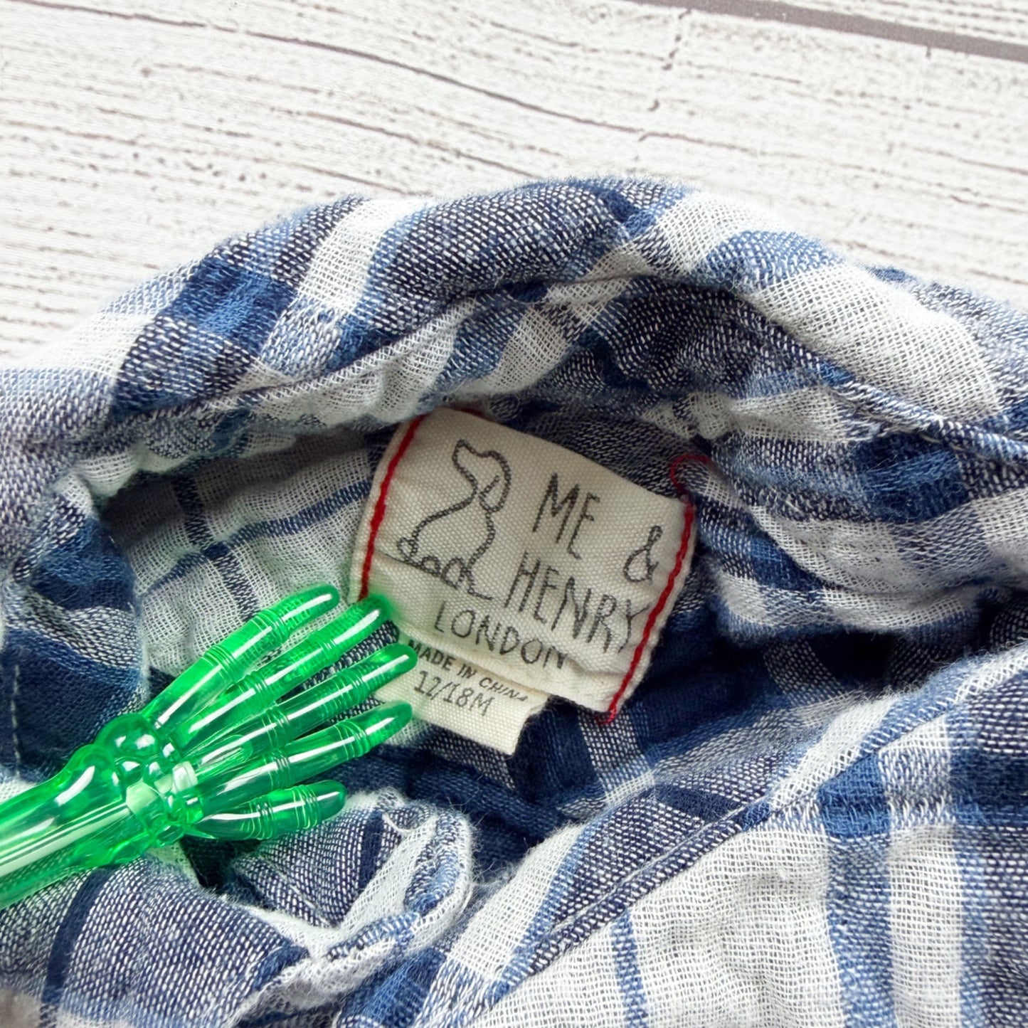 Me & Henry Baby Bodysuit Plaid Collared Shirt-Style One-Piece 12-18 Months