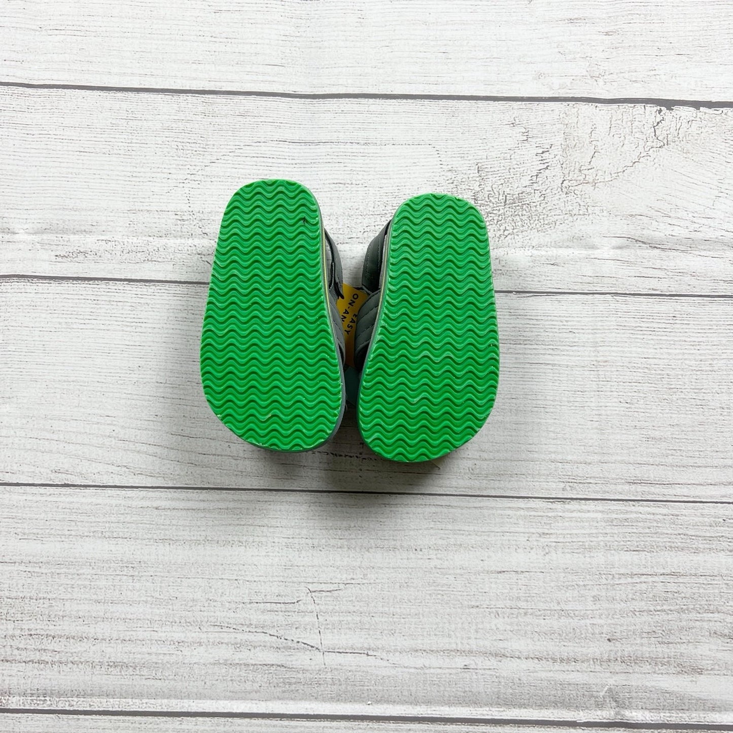 Cat & Jack Toddler Flip Flops Stripe Sandals Summer Shoes NWT 5-6
