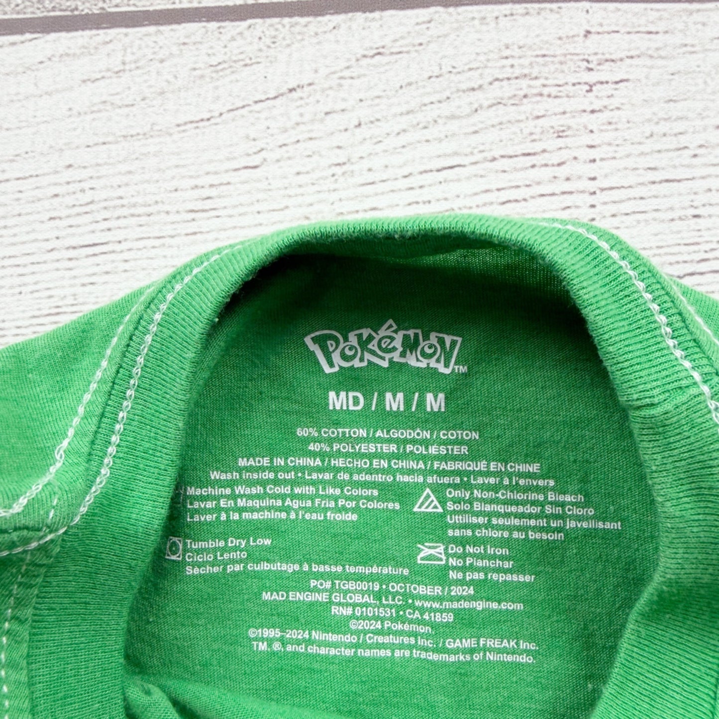 Pokemon Green Pikachu Clover Graphic T-Shirt M