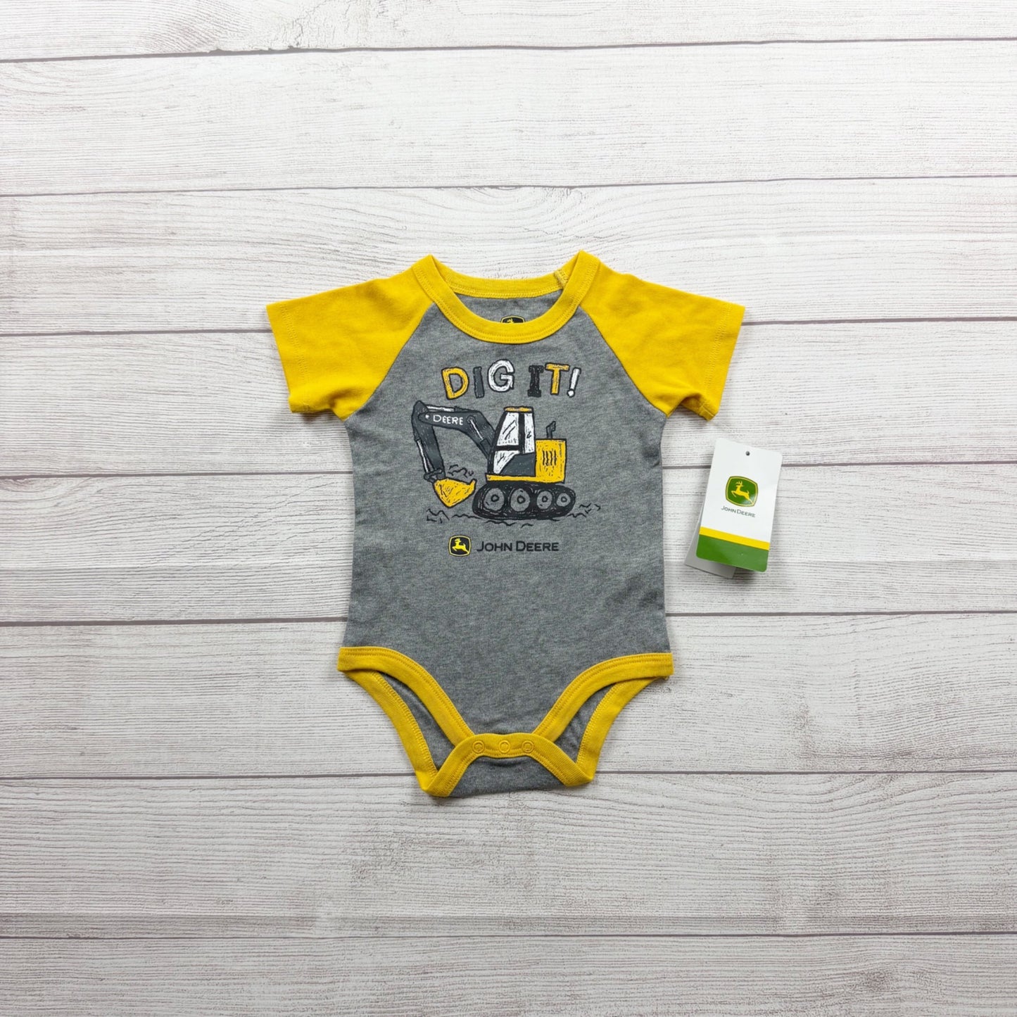 John Deere Baby Boys Dig It Excavator Short Sleeve Bodysuit NWT 6-9 Months