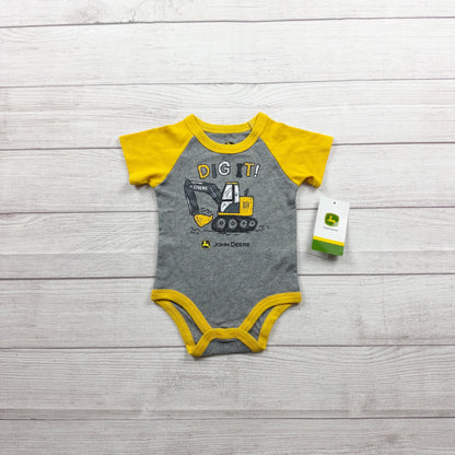 John Deere Baby Boys Dig It Excavator Short Sleeve Bodysuit NWT 6-9 Months