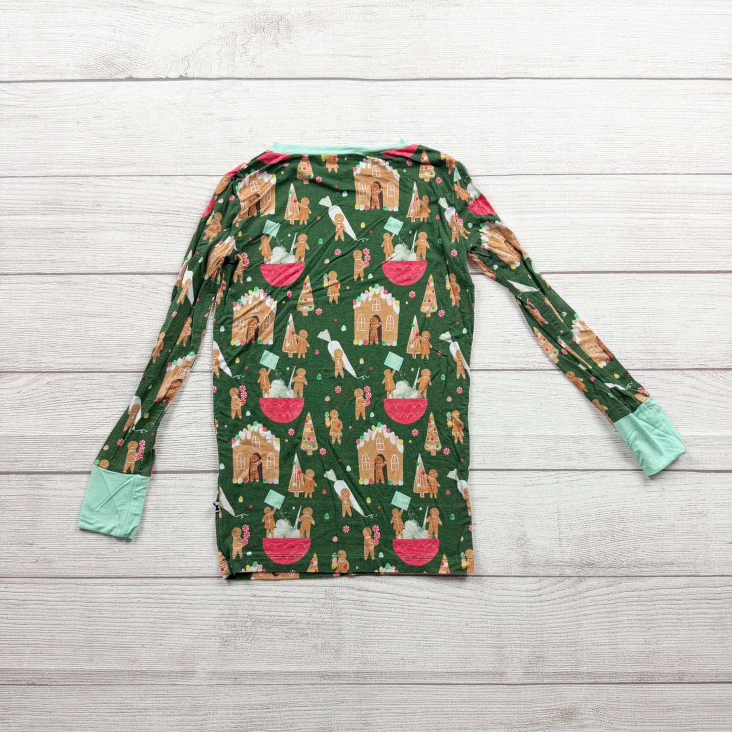 Kiki + Lulu Holiday Pajama Set Gingerbread House Print 7-8