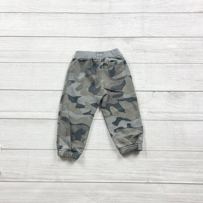 OshKosh Bgosh Infant Camouflage Joggers Sweatpants 12-18 Months