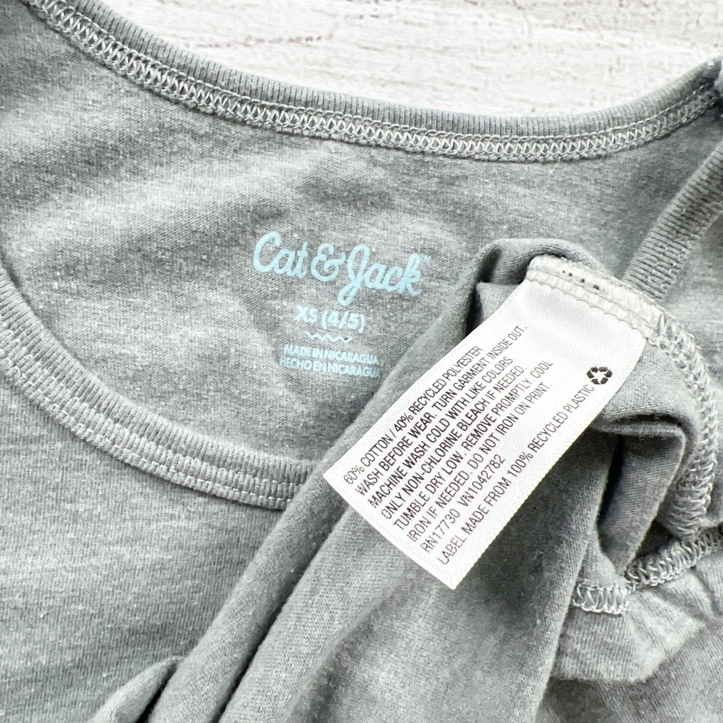 Cat & Jack Kids Tank Top Embrace Your Weekend Chill Graphic Tee 4-5