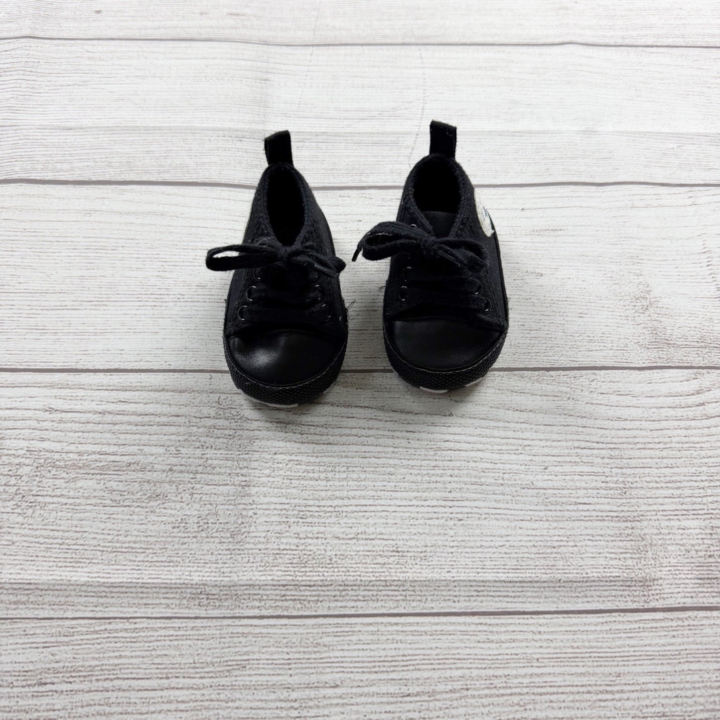 Baby Toddler Black Canvas Sneakers Lace-Up Shoes Soft Sole Crib Star Patch 1