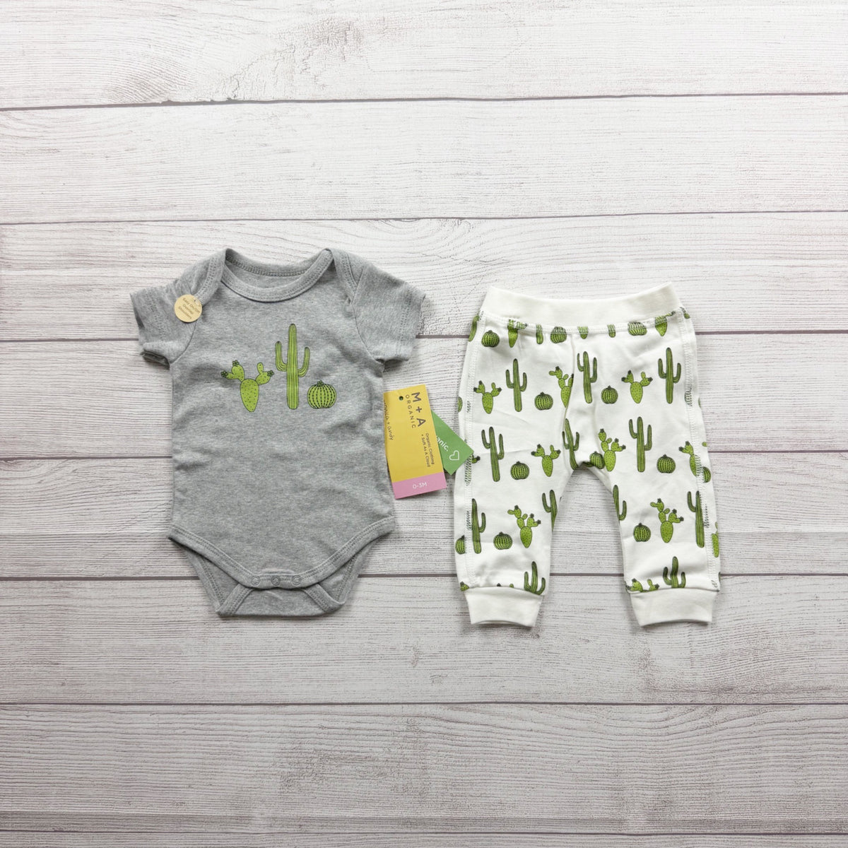 Monica + Andy Cactus Print Organic Cotton Baby Bodysuit Pants Set NWT 0-3 Months
