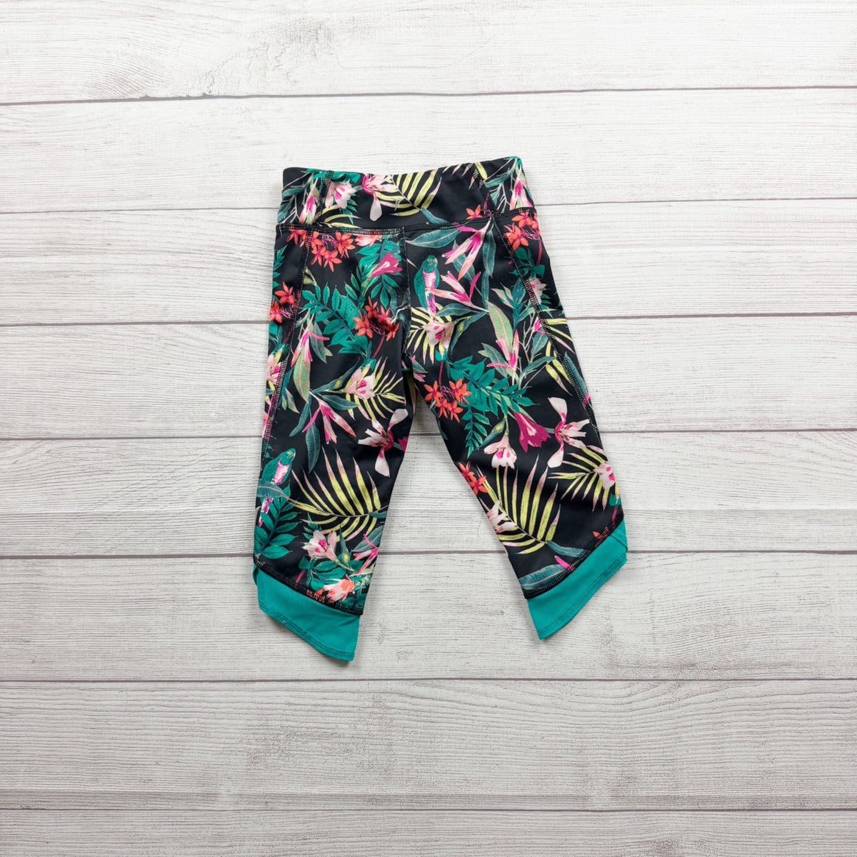 Old Navy Active Girls Tropical Print Athletic Capris Multicolor XS 5