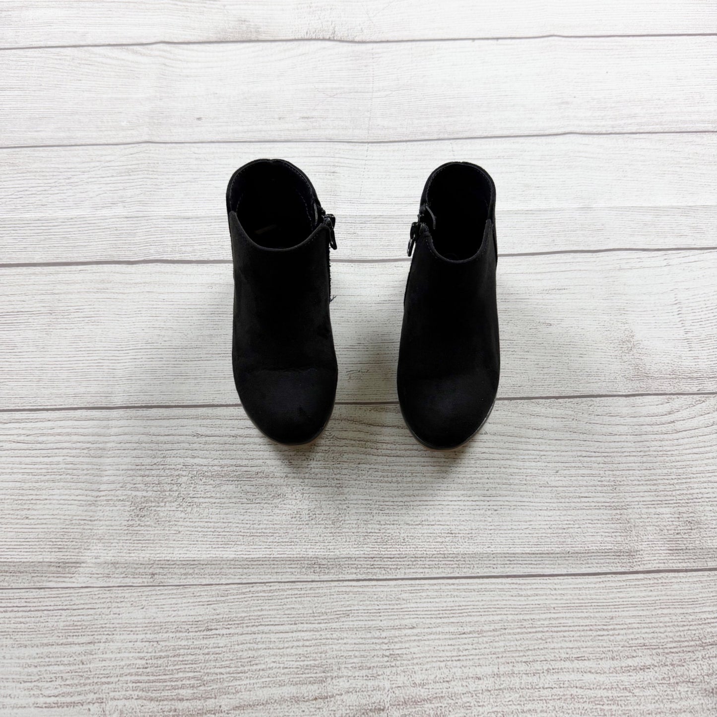 Cat & Jack Toddler Girls Black Ankle Boots  Side Zip Faux Suede Low Heel 8