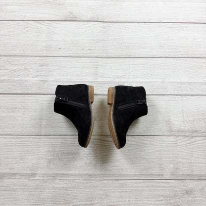 Cat & Jack Toddler Girls Black Ankle Boots  Side Zip Faux Suede Low Heel 8