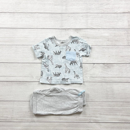 Little Beginnings Outfit 2 Piece Set Safari Print Shirt Gray Shorts 18-24 Months