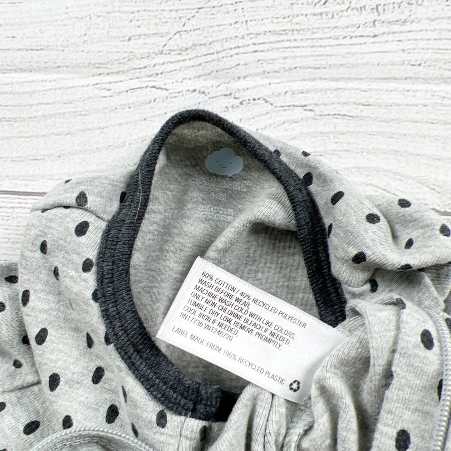 Cloud Island Footed Sleeper Polka Dot Long Sleeve Zip Up One Piece 6-9 Months