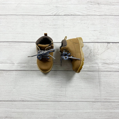 4 | Solid Boots