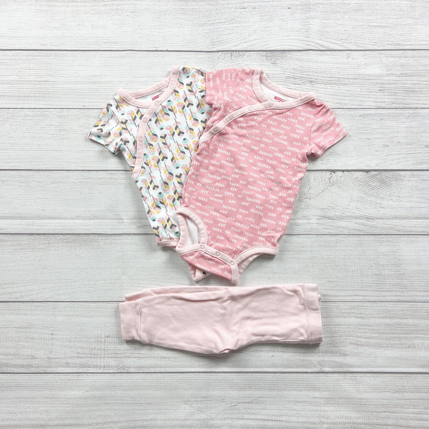 Skip Hop Baby 3 Piece Outfit Set Bodysuits Pants Multicolor Pink 6-9 Months