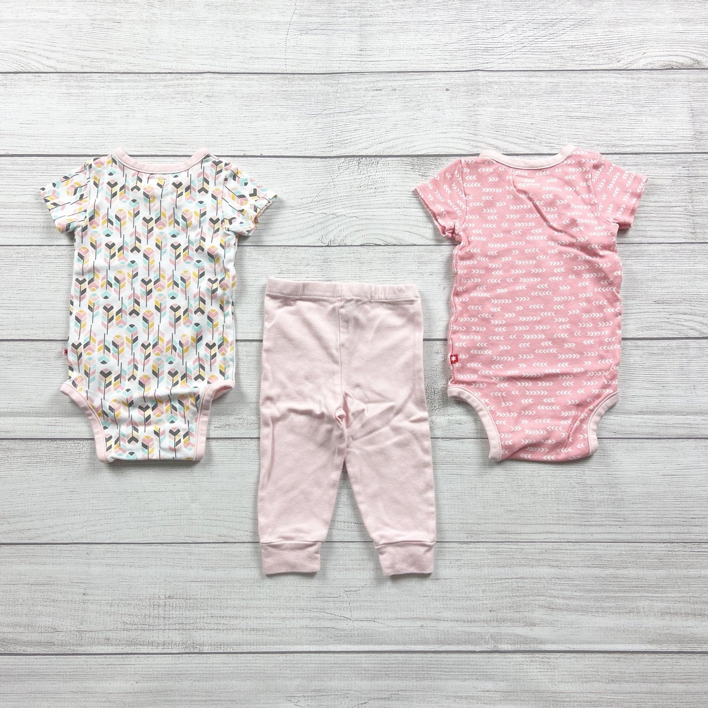 Skip Hop Baby 3 Piece Outfit Set Bodysuits Pants Multicolor Pink 6-9 Months