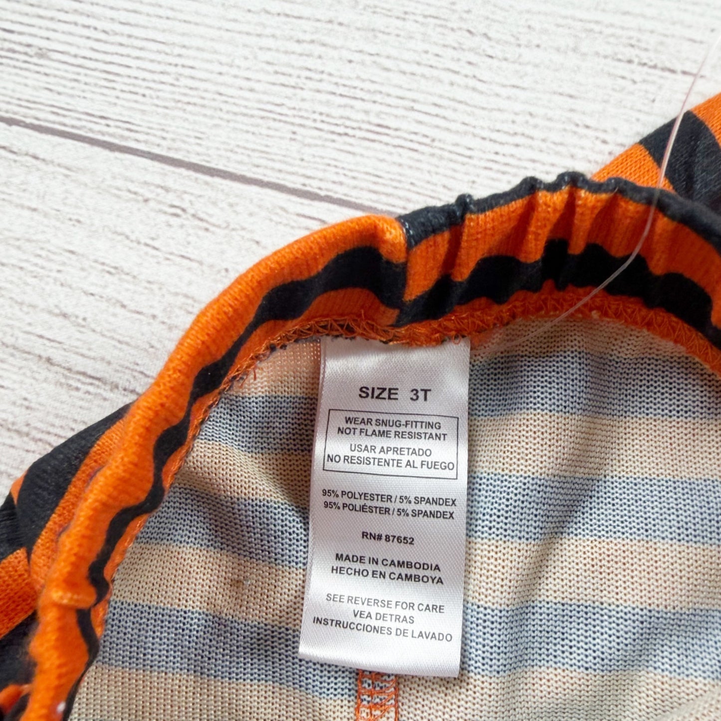 Bluey Toddler Halloween Pajama Set Stripes Pumpkin Graphic NWT 3T
