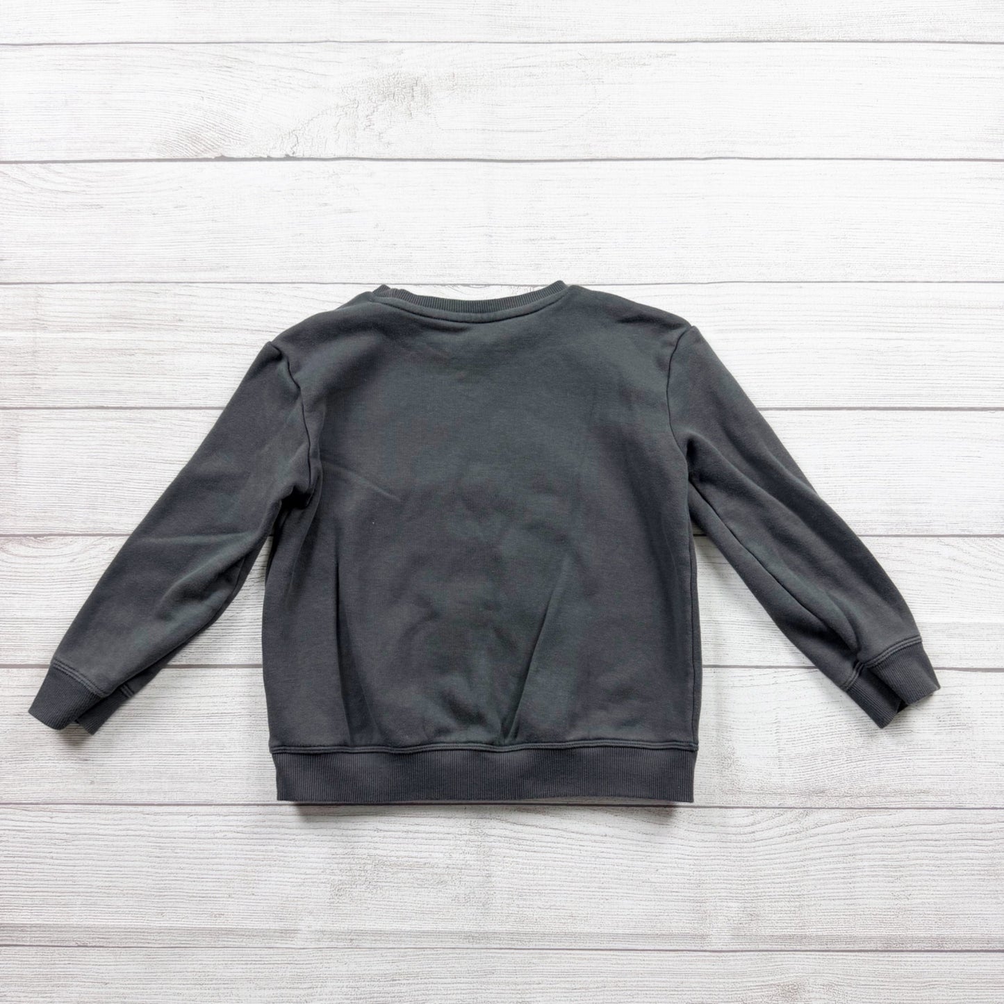 6 | Graphic Crewneck