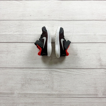 Nike Sneakers Shoes Black Red Lightweight Mesh Strap Athletic US Toddler 4