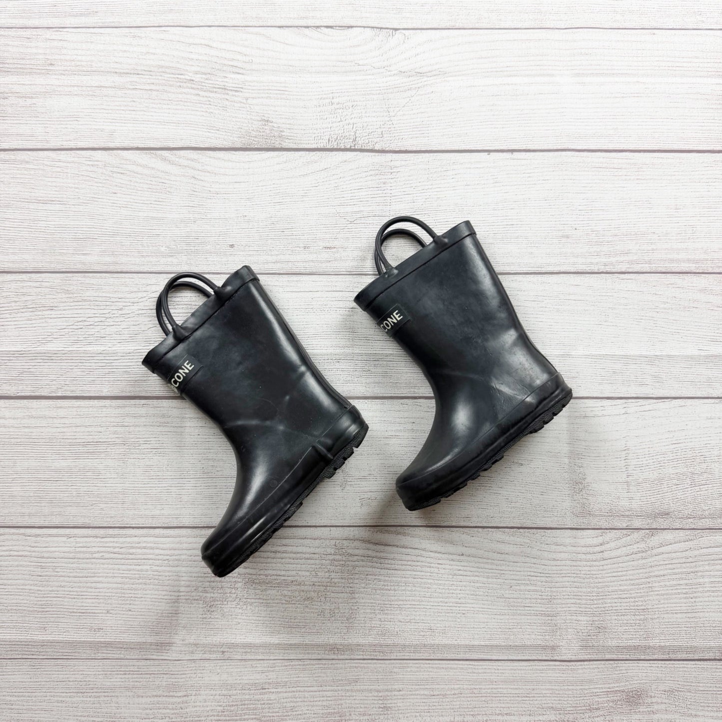 Lone Cone Black Rubber Rain Boots Waterproof Durable Easy Pull-On Handles 8