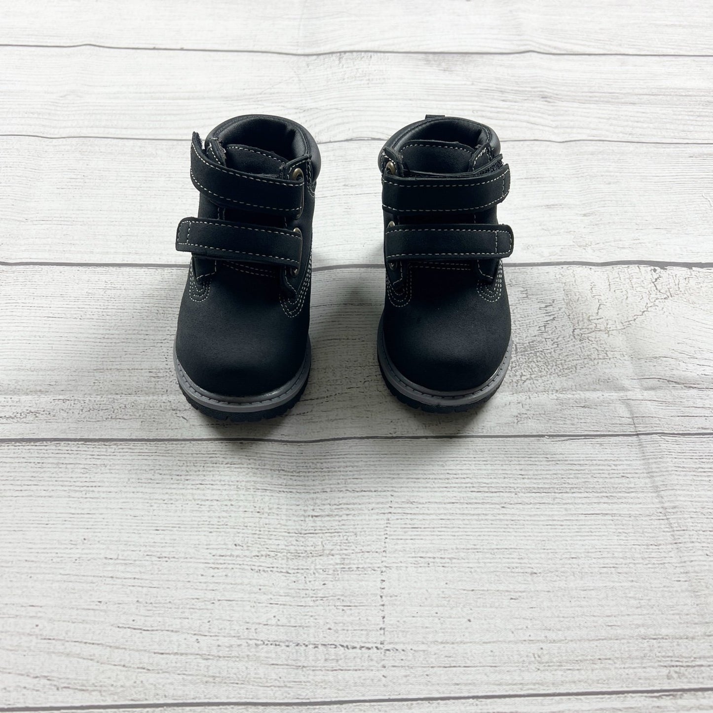 4 | Solid Boots