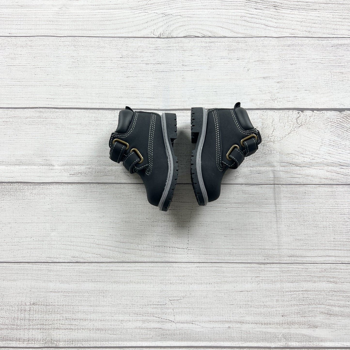 4 | Solid Boots