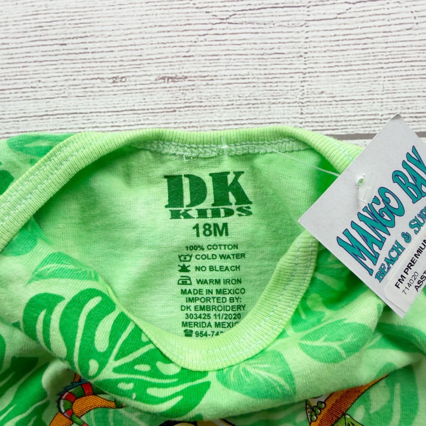 DK Kids Mango Bay Baby Bodysuit Tropical Leaf Print Alligator NWT 12-18 Months