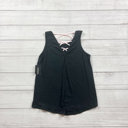 16 | Graphic Tank Top