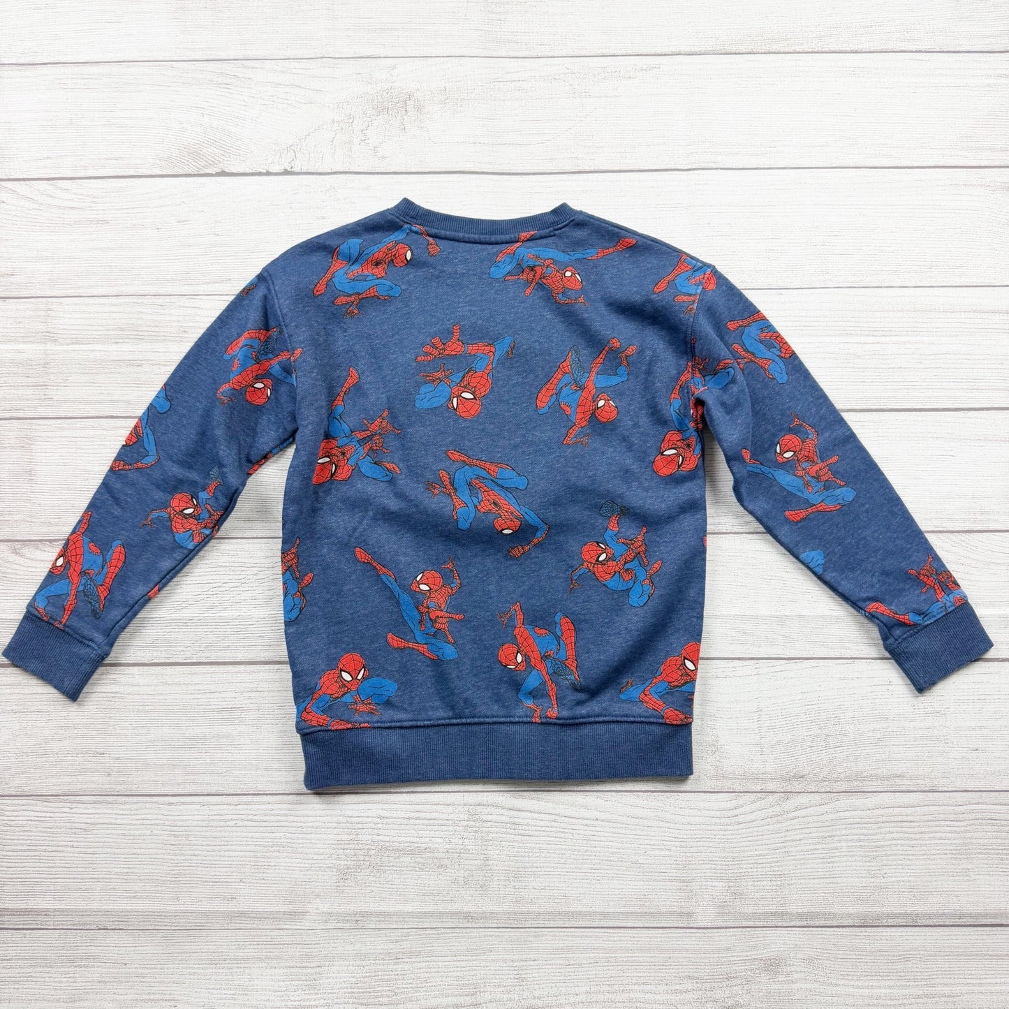 8 | Graphic Crewneck