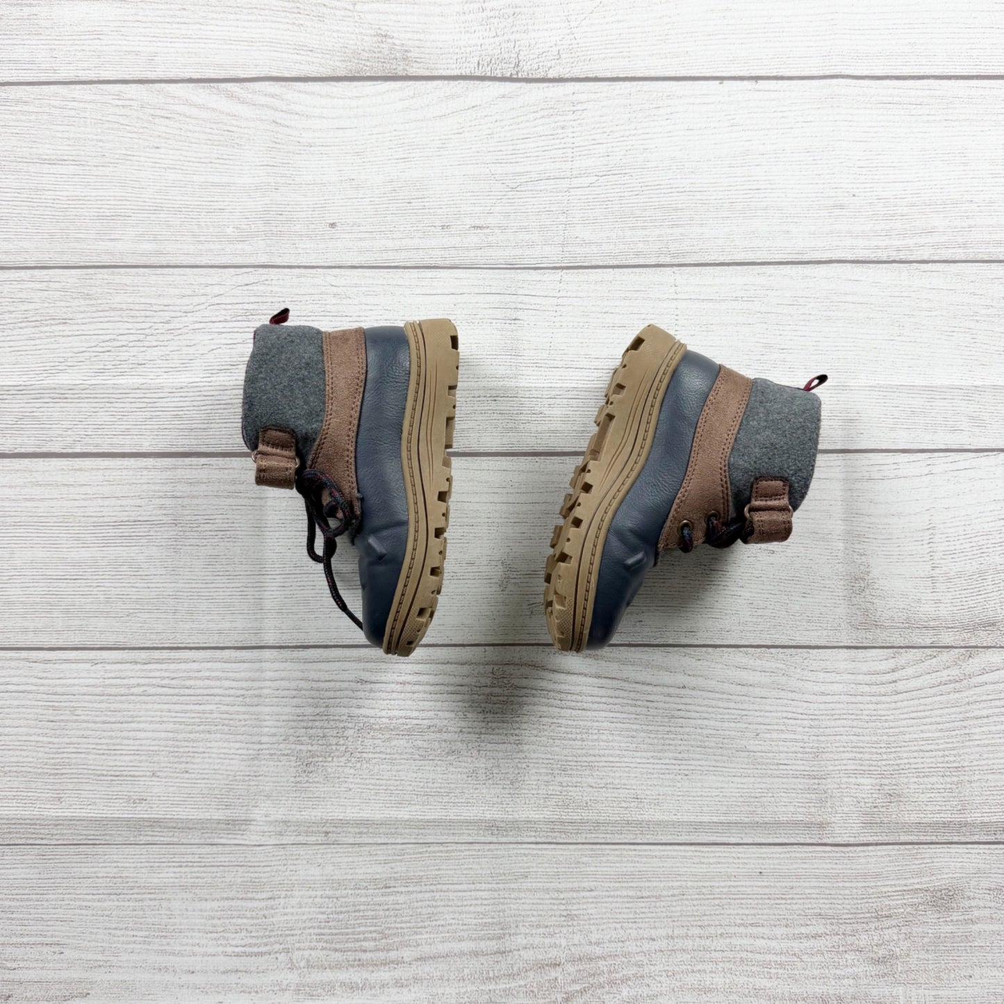 Carter's Kids Blue & Brown Duck Boots All-Weather Lace-Up 10